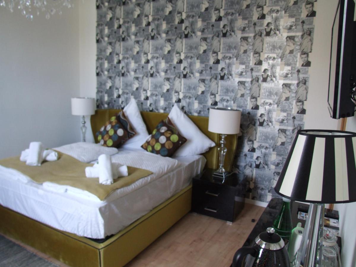 Boutique-Hotel „Altes Rathaus“ Ланштайн Экстерьер фото
