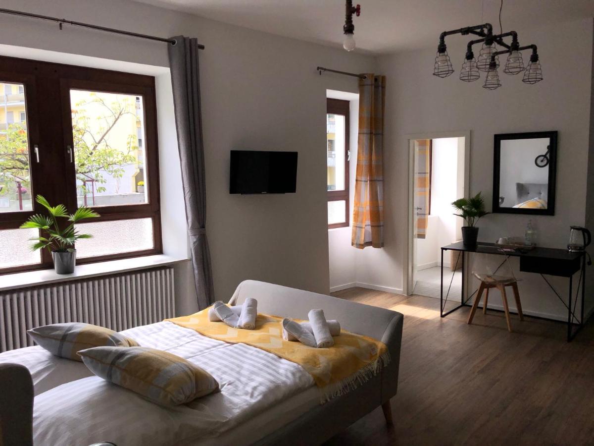 Boutique-Hotel „Altes Rathaus“ Ланштайн Экстерьер фото